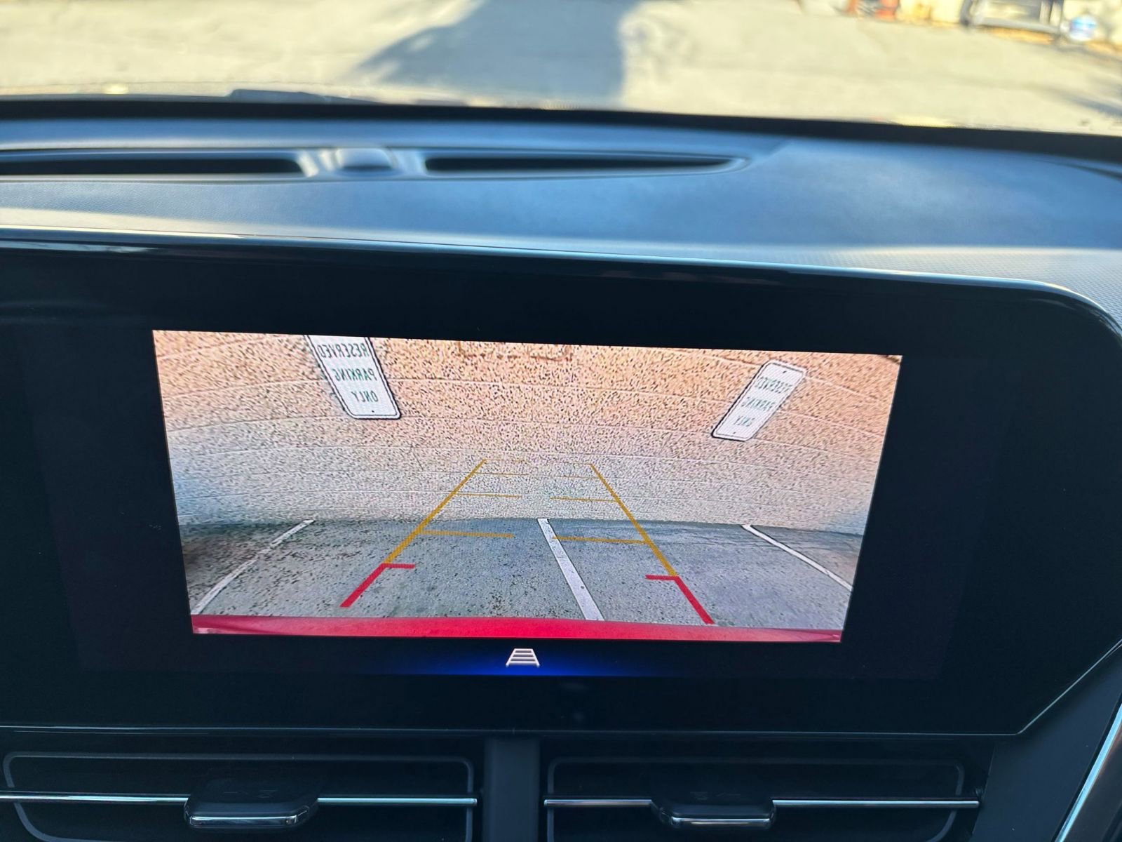 Used 2025 Chevrolet Trax LT image 17