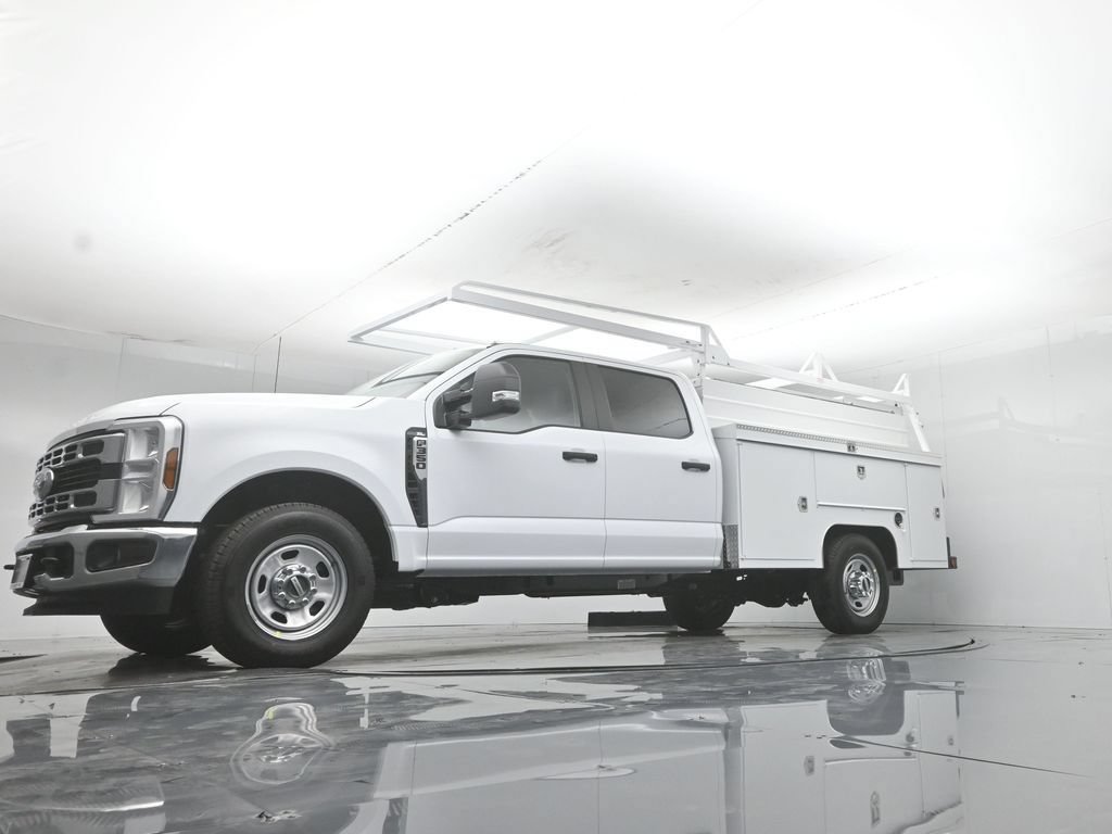 New 2026 Ford F350 XL w/ XL Chrome Package RWD image 53
