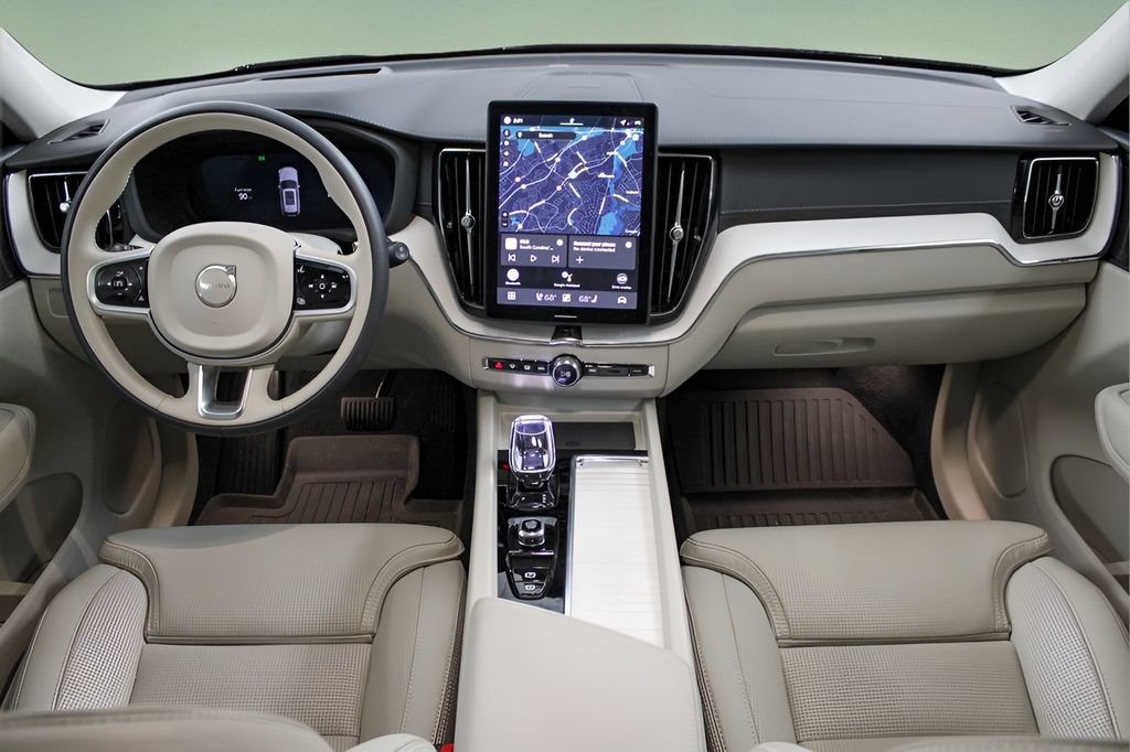 Certified 2026 Volvo XC60 T8 Ultra w/ Protection Package Premier AWD/4WD image 19
