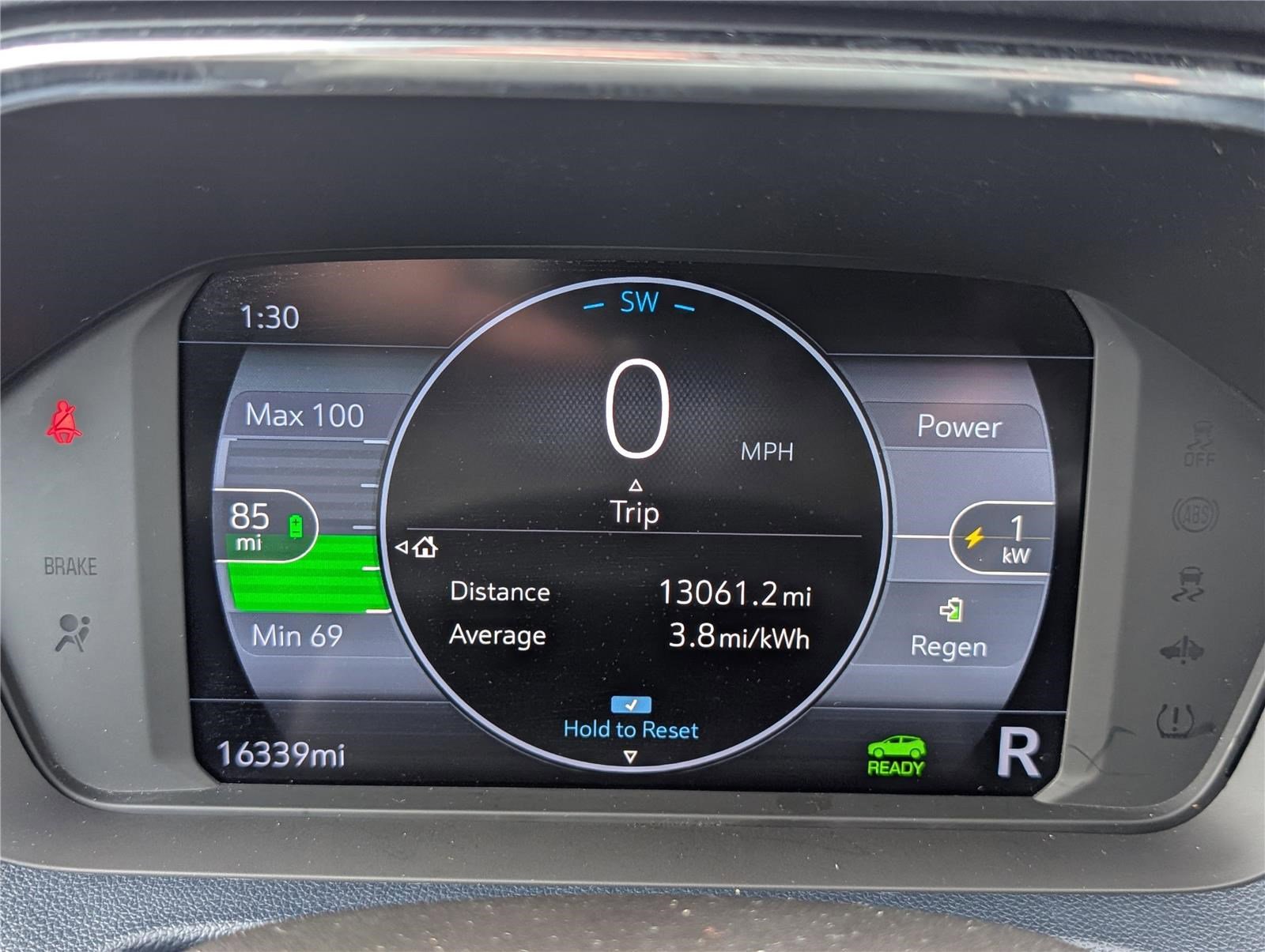 Used 2023 Chevrolet Bolt EUV Premier image 29