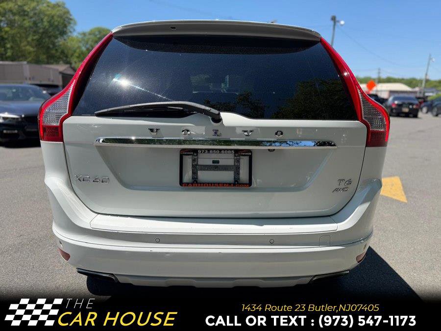 Used 2016 Volvo XC60 T6 w/ Proximity Package AWD/4WD image 8