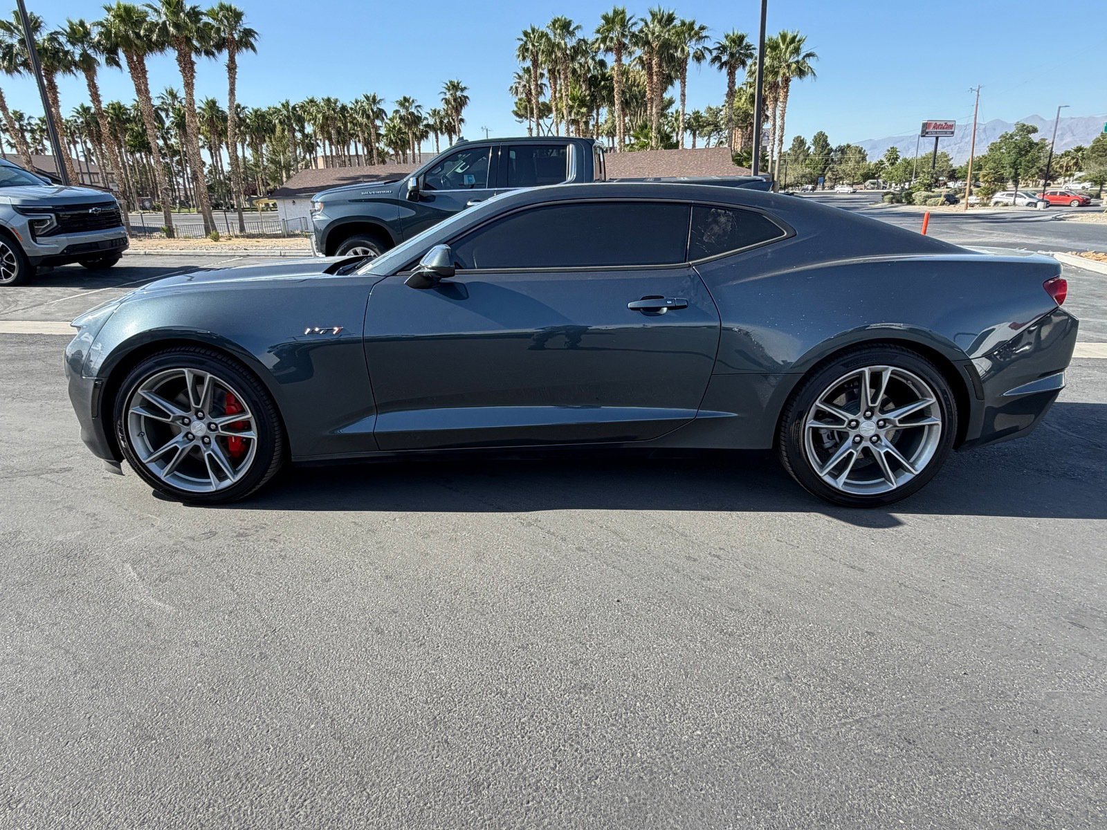 Used 2022 Chevrolet Camaro LT w/ Technology Package RWD image 6
