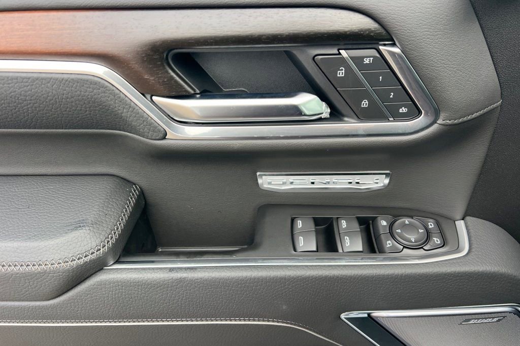 New 2026 GMC Sierra 1500 Denali w/ Denali Reserve Package image 8
