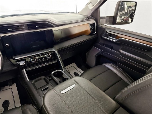 Used 2024 GMC Sierra 2500 Denali w/ Denali Reserve Package image 22