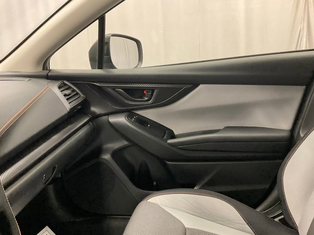 Used 2020 Subaru Crosstrek 2.0i Premium w/ Moonroof Package 2 image 24