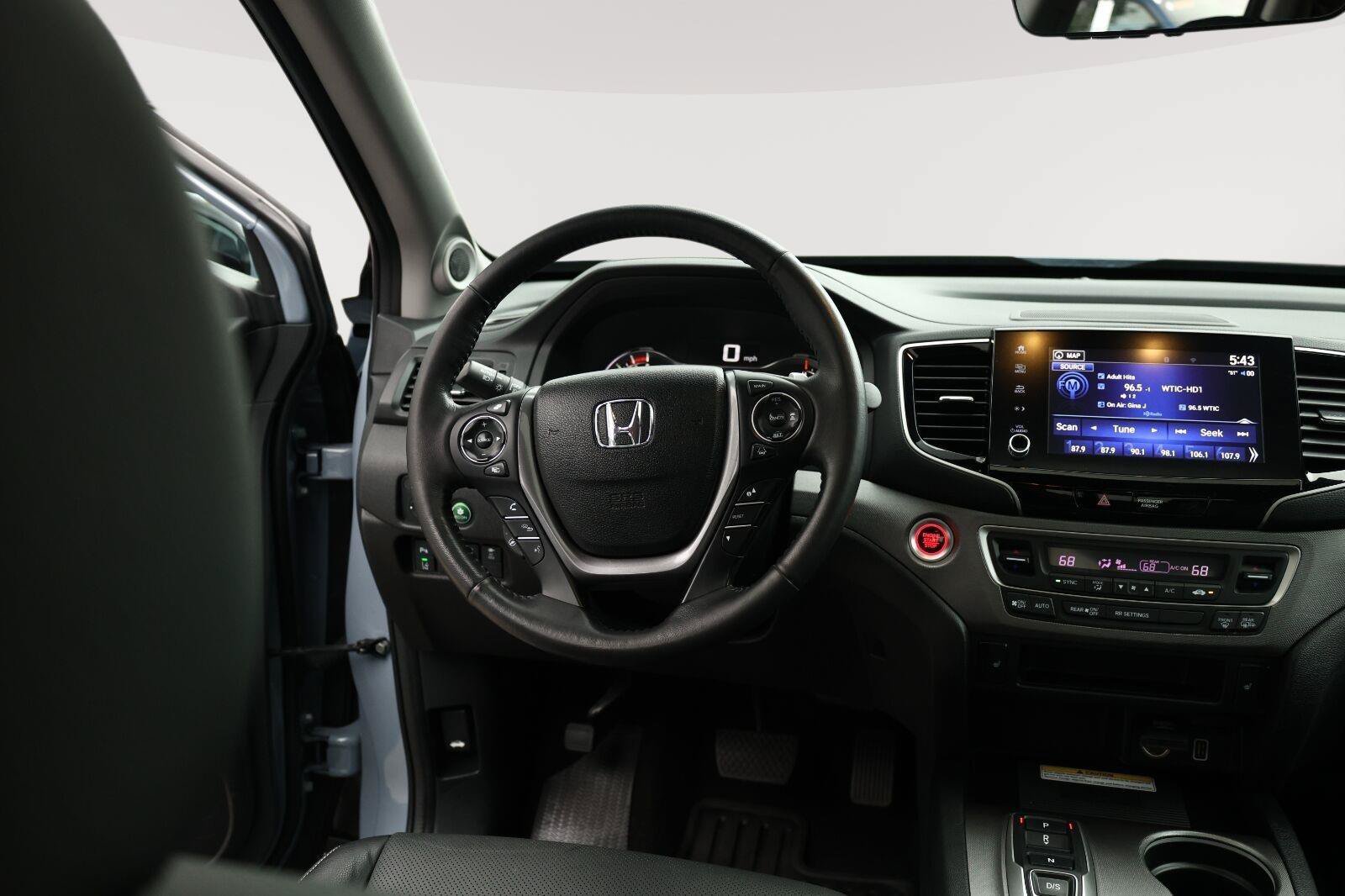 Used 2023 Honda Ridgeline RTL-E image 27