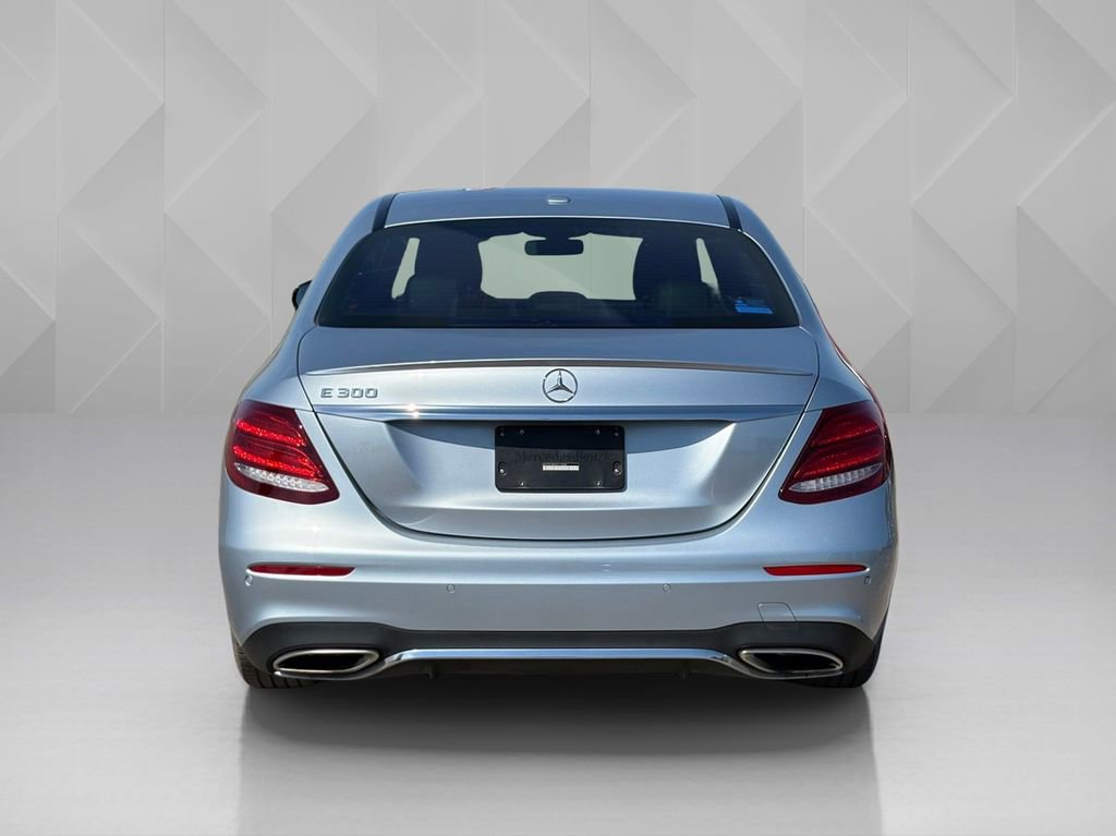 Used 2017 Mercedes-Benz E 300 image 6