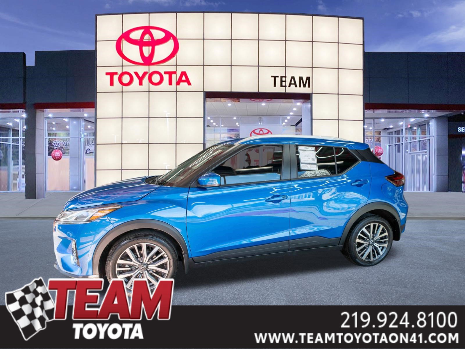 Used 2024 Nissan Kicks SV