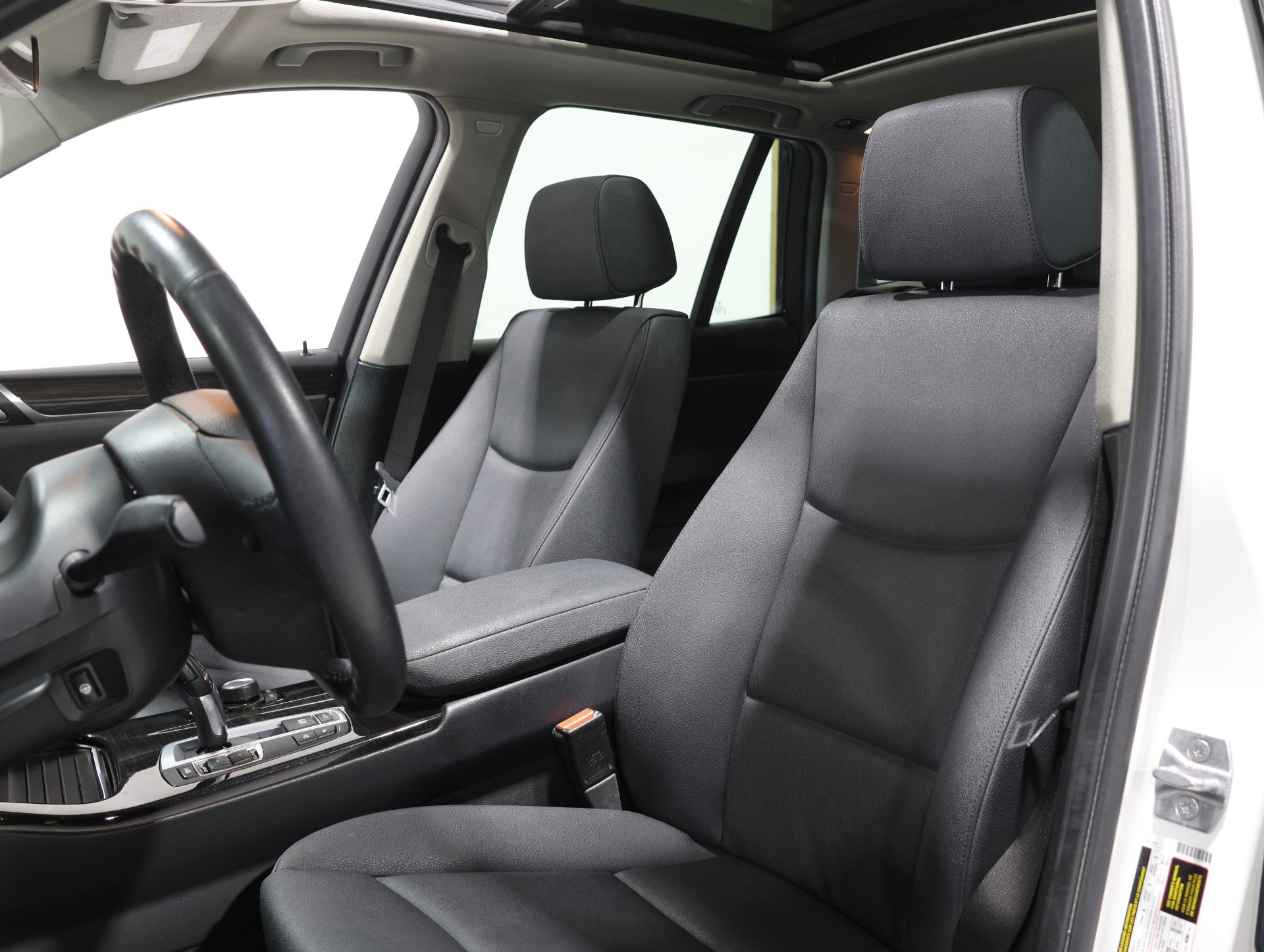 Used 2017 BMW X3 xDrive28i image 61