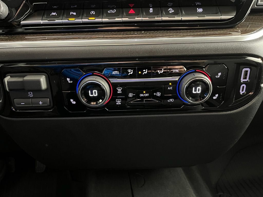 New 2026 Chevrolet Silverado 1500 LT AWD/4WD image 32