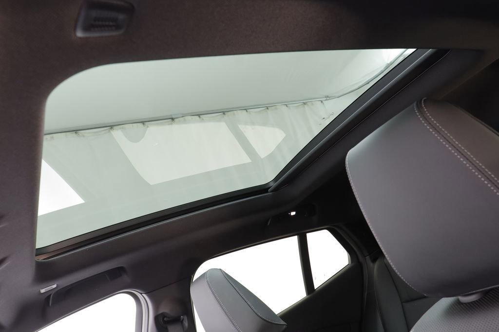 Certified 2026 BMW X2 xDrive28i image 13