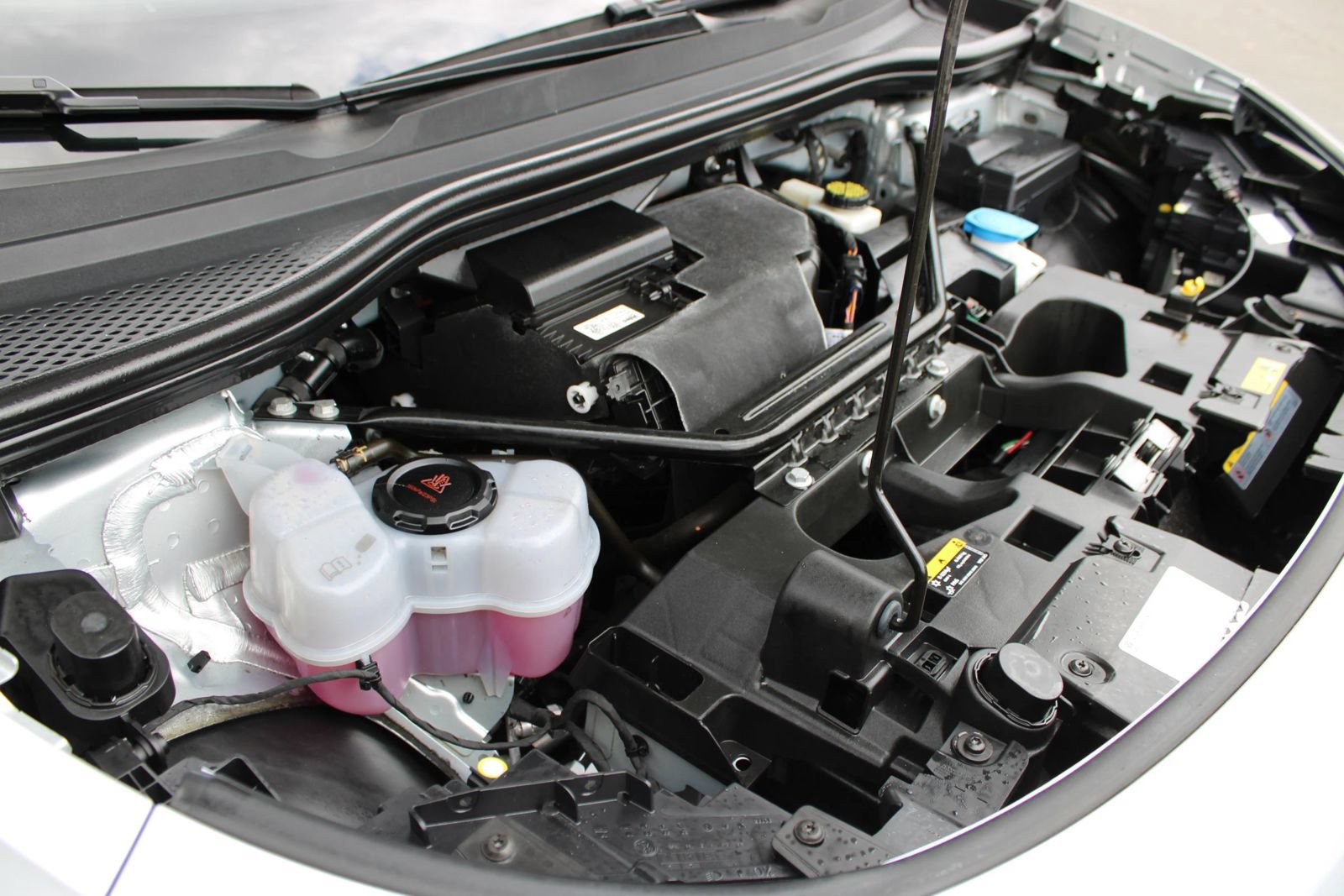 Used 2021 Volkswagen ID.4 Pro RWD image 31