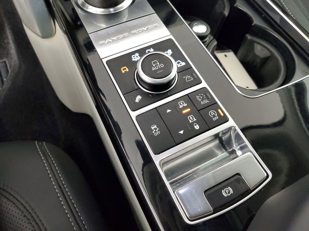 Used 2014 Land Rover Range Rover Long Wheelbase Autobiography image 18