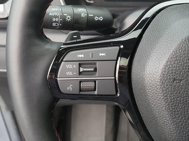 Certified 2025 Honda Pilot Black Edition image 25