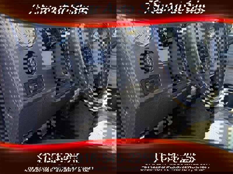 Used 2014 Ford F150 XLT w/ XLT Convenience Package image 9