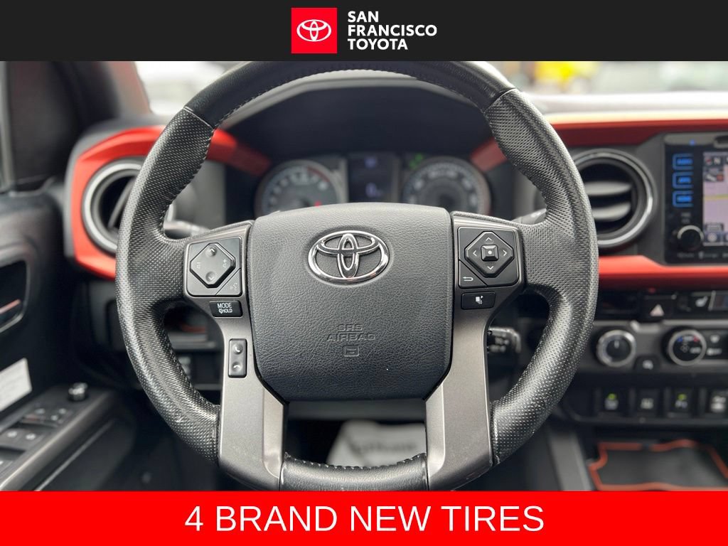 Used 2016 Toyota Tacoma TRD Off-Road AWD/4WD image 28