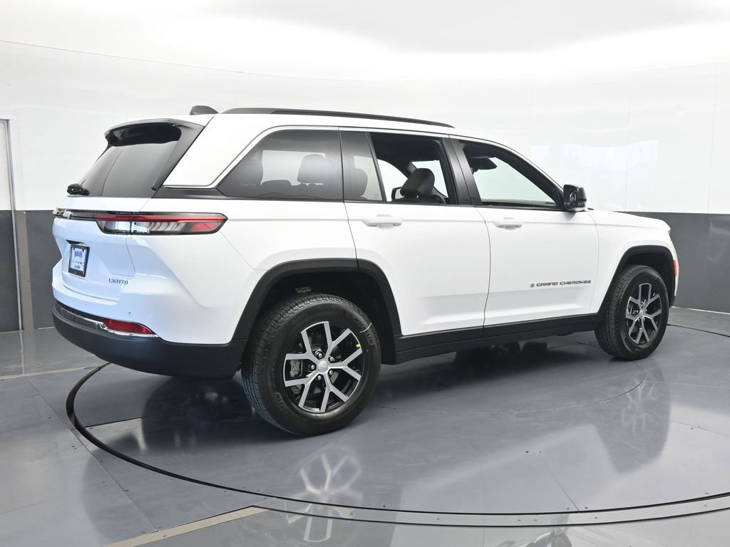 Used 2025 Jeep Grand Cherokee Limited image 6