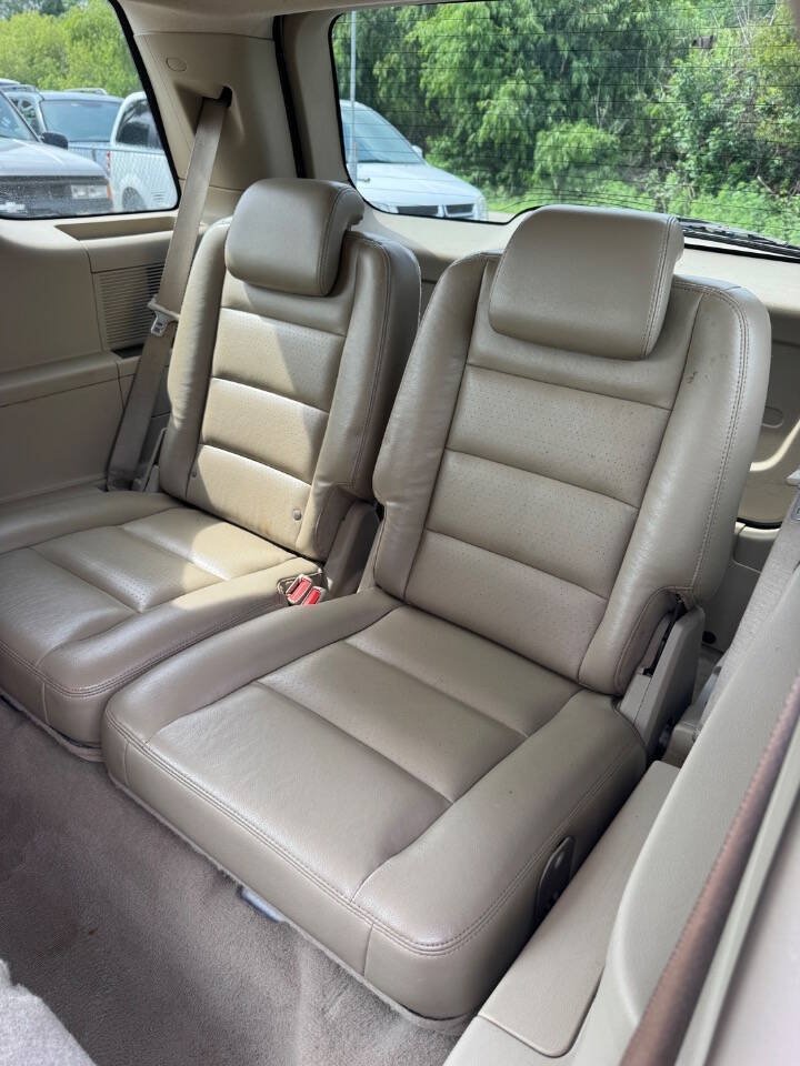 Used 2005 Ford Freestyle SEL AWD/4WD image 13