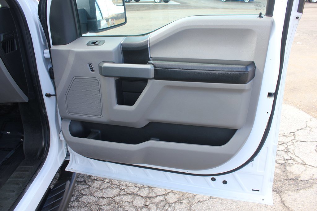 Used 2017 Ford F150 XLT w/ Trailer Tow Package image 33