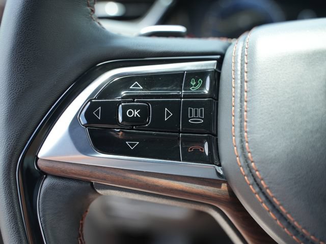 Used 2023 Jeep Grand Cherokee L Summit w/ Advanced Protech Group IV AWD/4WD image 36