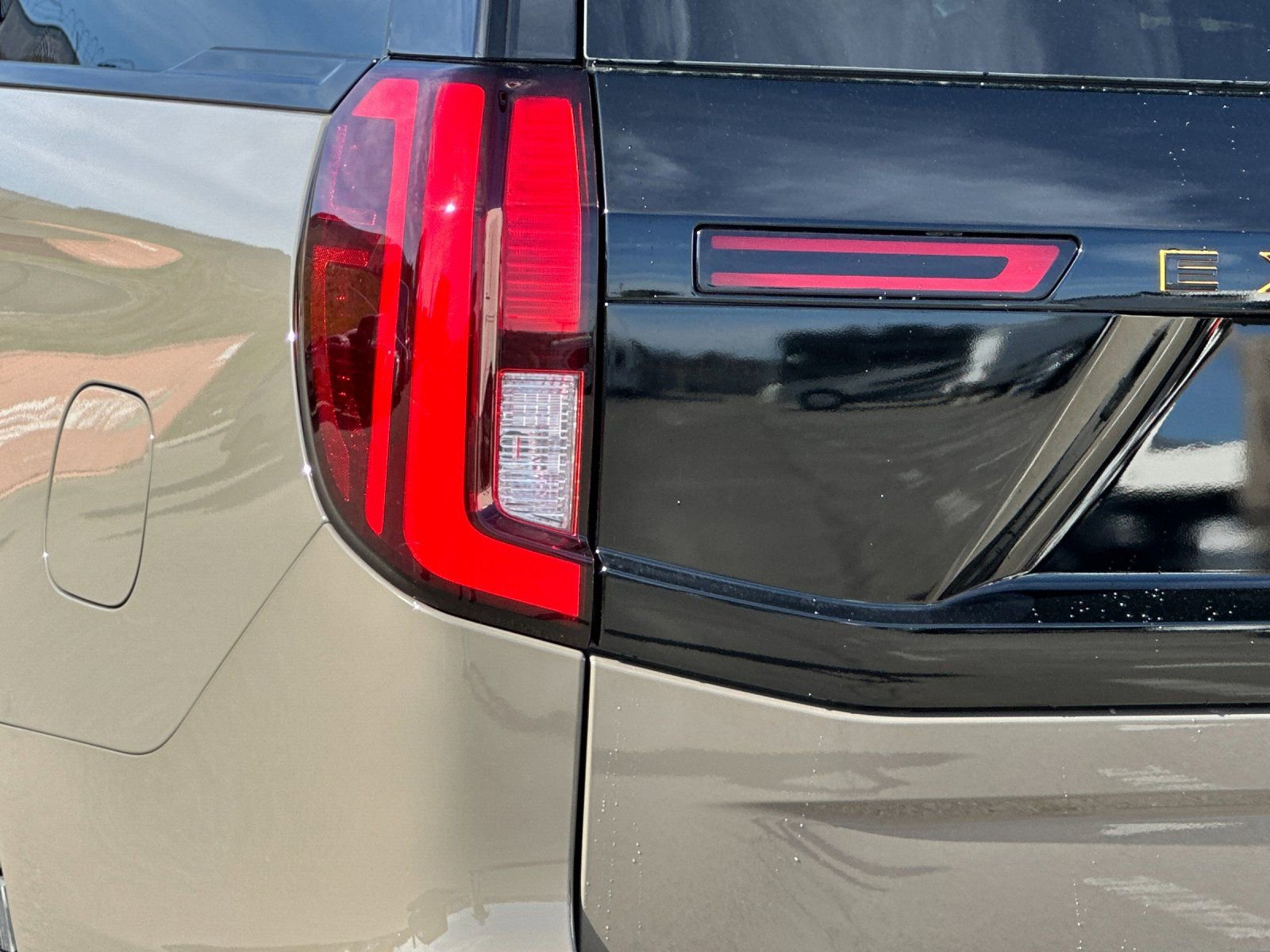 New 2026 Ford Expedition Tremor image 37