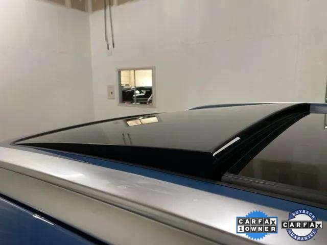 Used 2025 Volvo XC40 B5 Plus image 26