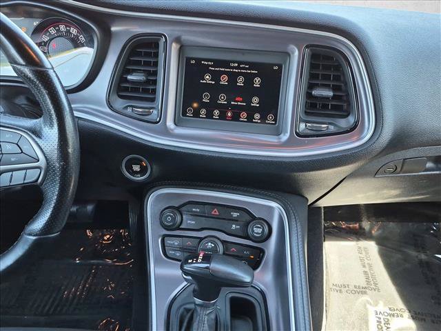 Used 2019 Dodge Challenger SXT w/ Blacktop Package RWD image 14