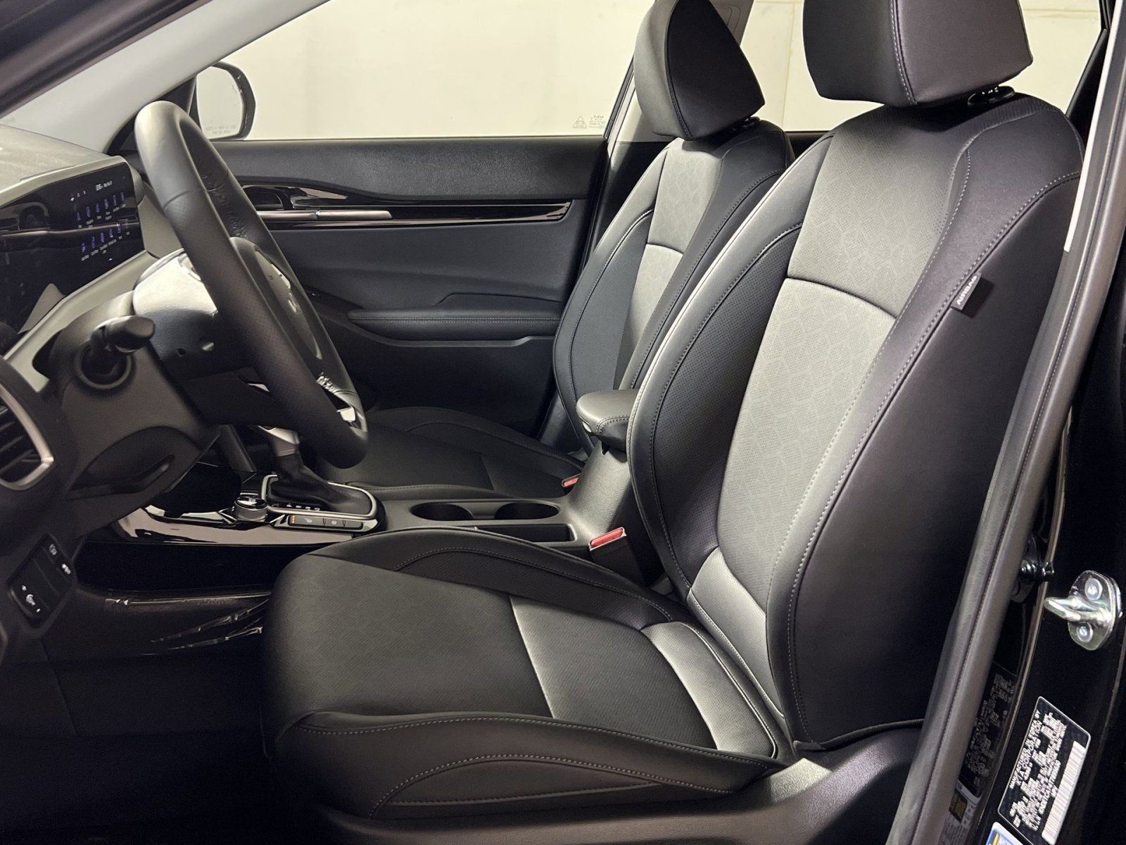 New 2026 Kia Seltos SX image 11