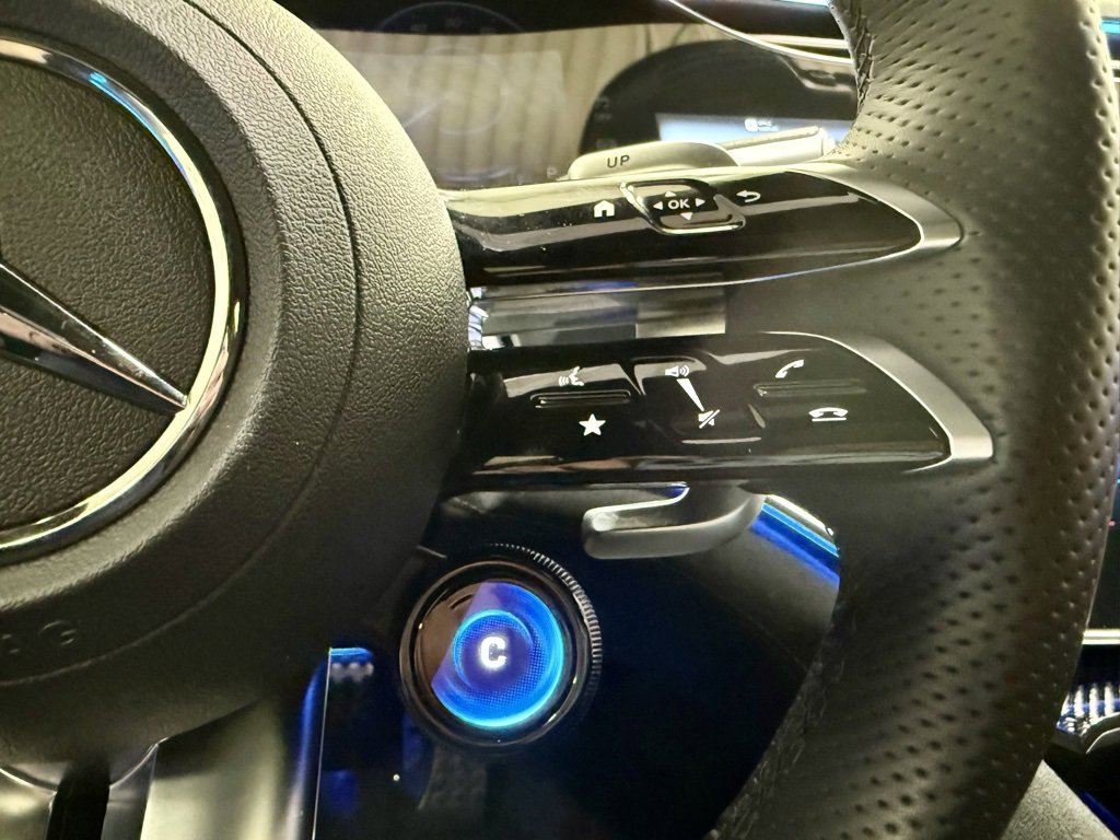 Used 2023 Mercedes-Benz EQS AMG 4MATIC w/ Trim Level Package image 42