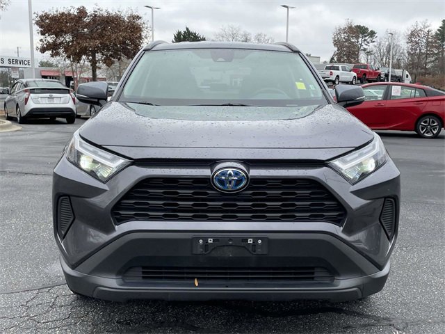 Used 2024 Toyota RAV4 XLE image 8