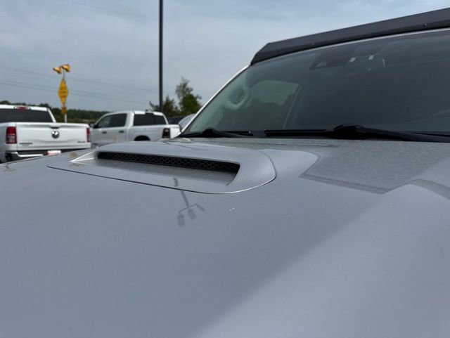 Used 2021 Toyota 4Runner TRD Off-Road Premium w/ Moonroof Package AWD/4WD image 26