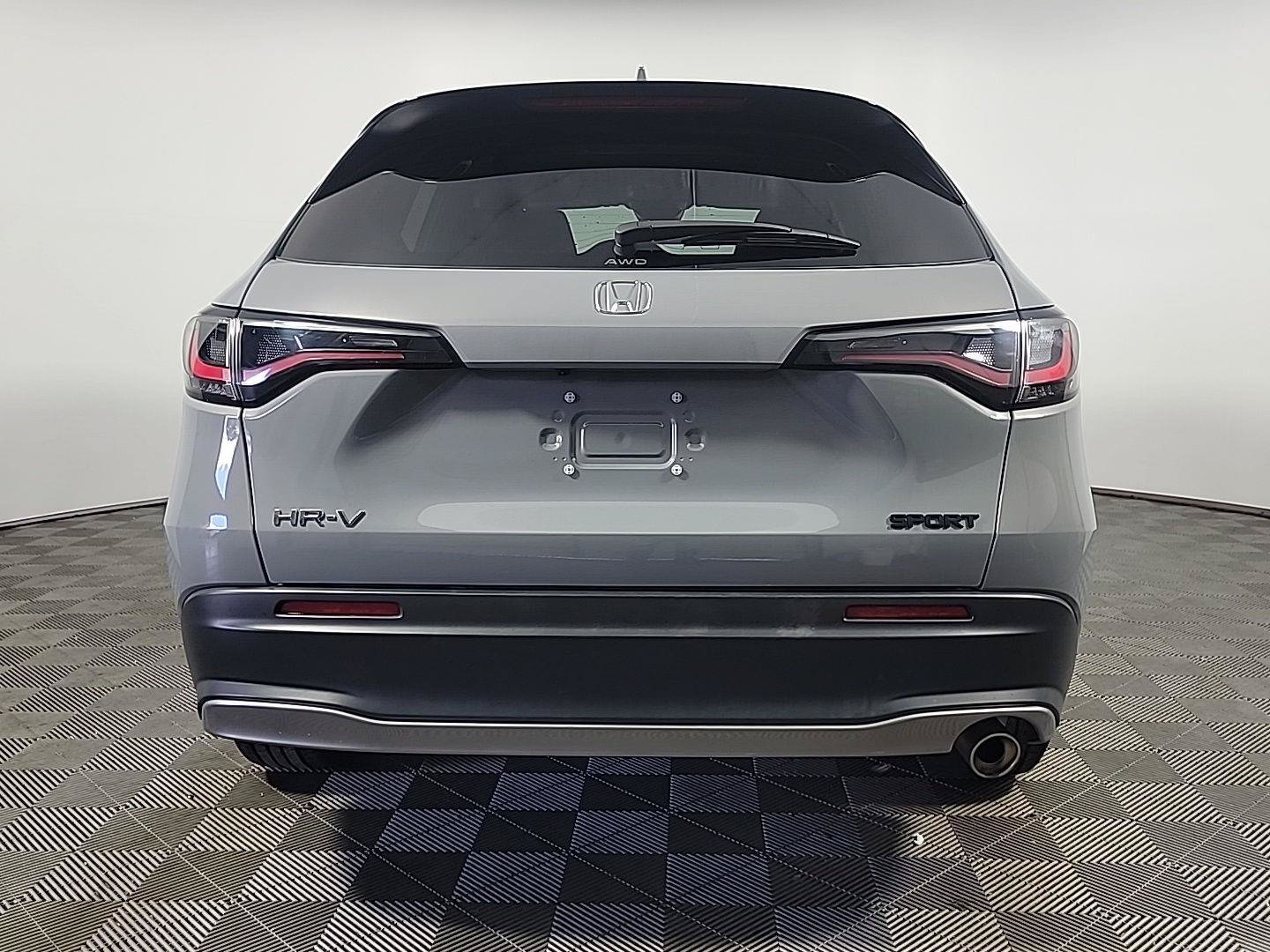 Certified 2025 Honda HR-V Sport image 5