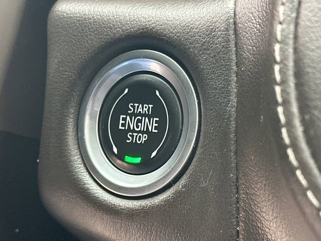 Used 2021 Chevrolet Suburban Z71 AWD/4WD image 40