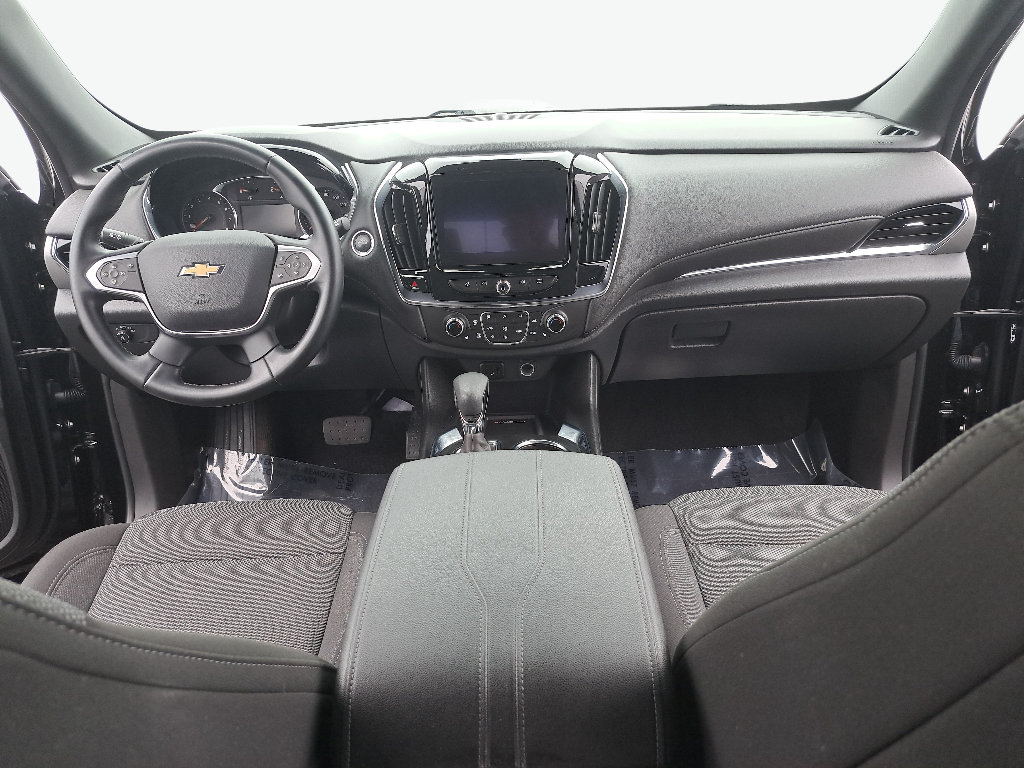 Used 2023 Chevrolet Traverse LT AWD/4WD image 10