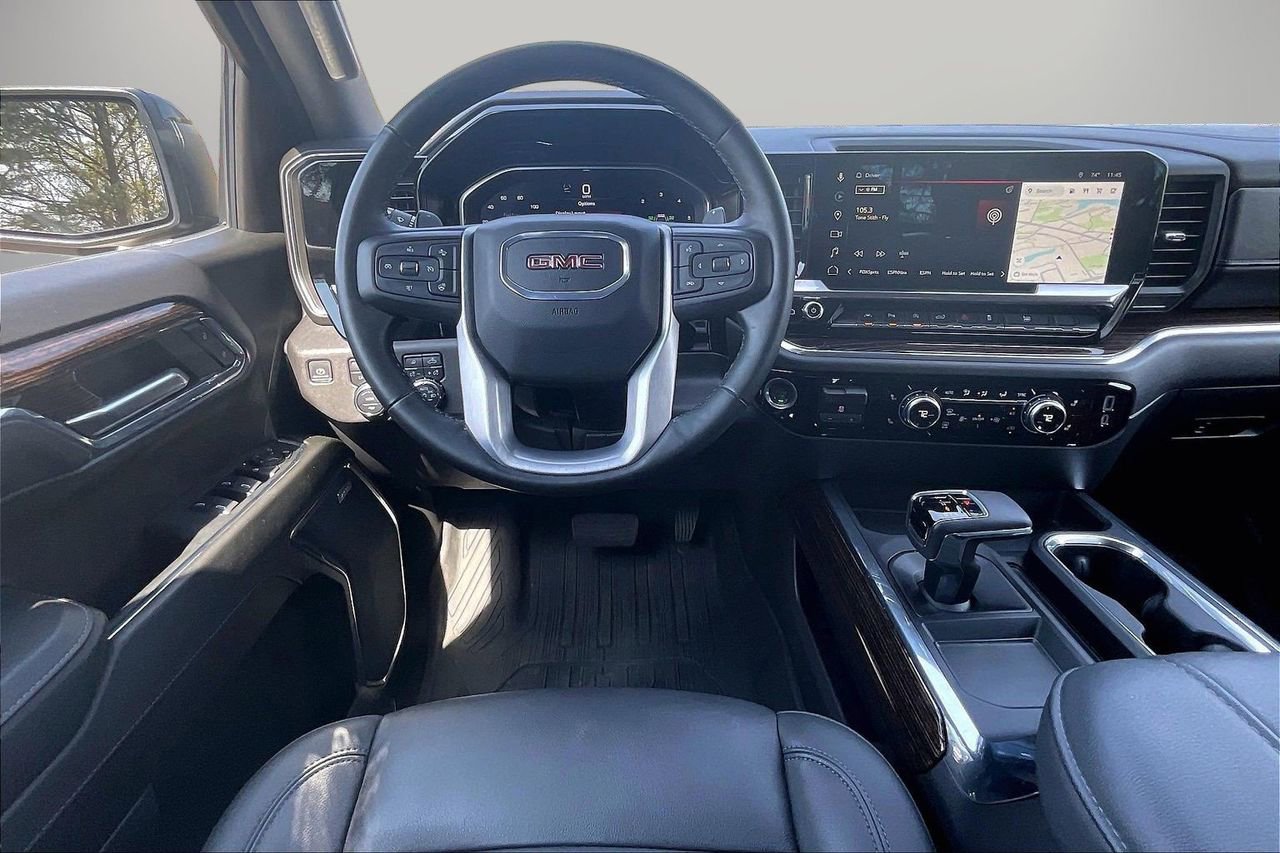 Used 2024 GMC Sierra 1500 Elevation w/ Elevation Premium Package image 12