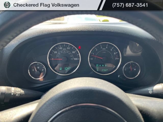 Used 2014 Jeep Wrangler Rubicon w/ Power Convenience Group AWD/4WD image 30