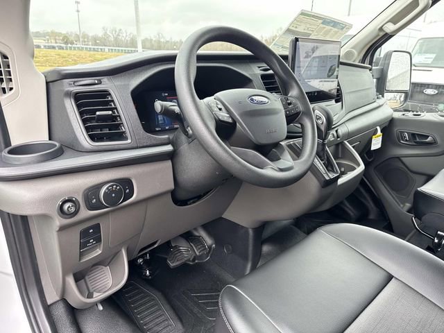 New 2026 Ford Transit 250 148 Medium Roof RWD image 22