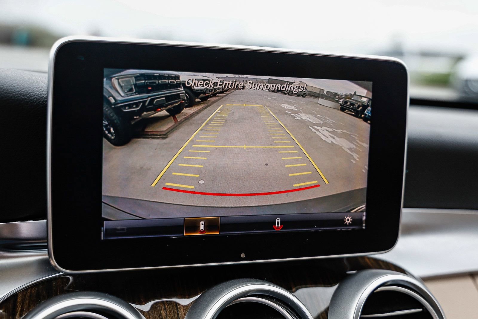 Used 2016 Mercedes-Benz C 300 Sedan image 24