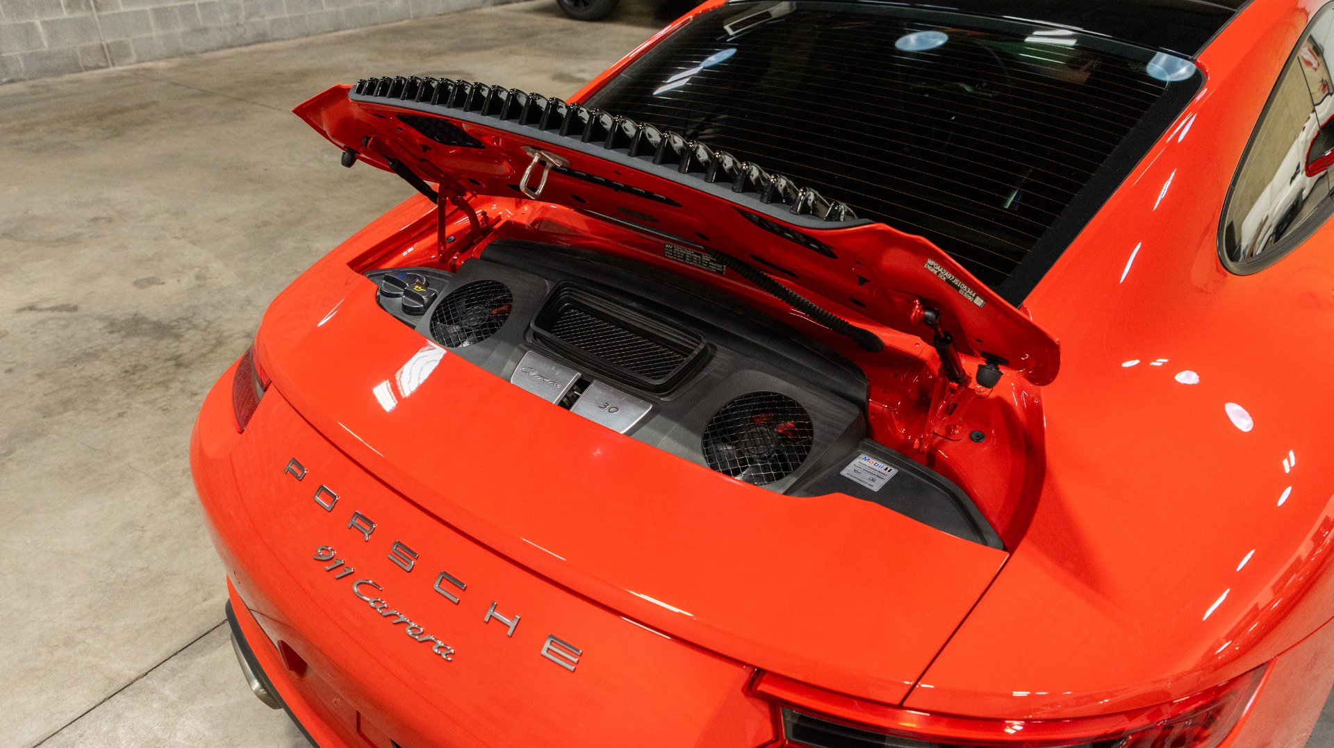 Used 2018 Porsche 911 Carrera RWD image 76