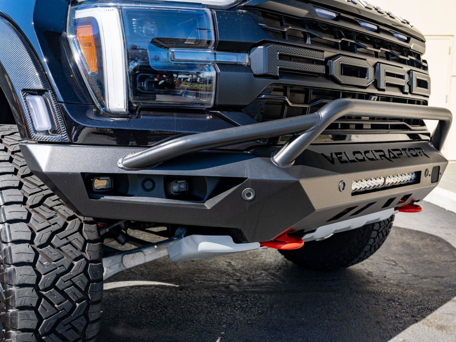 Used 2025 Ford F150 Raptor w/ Equipment Group 803A Raptor R AWD/4WD image 18