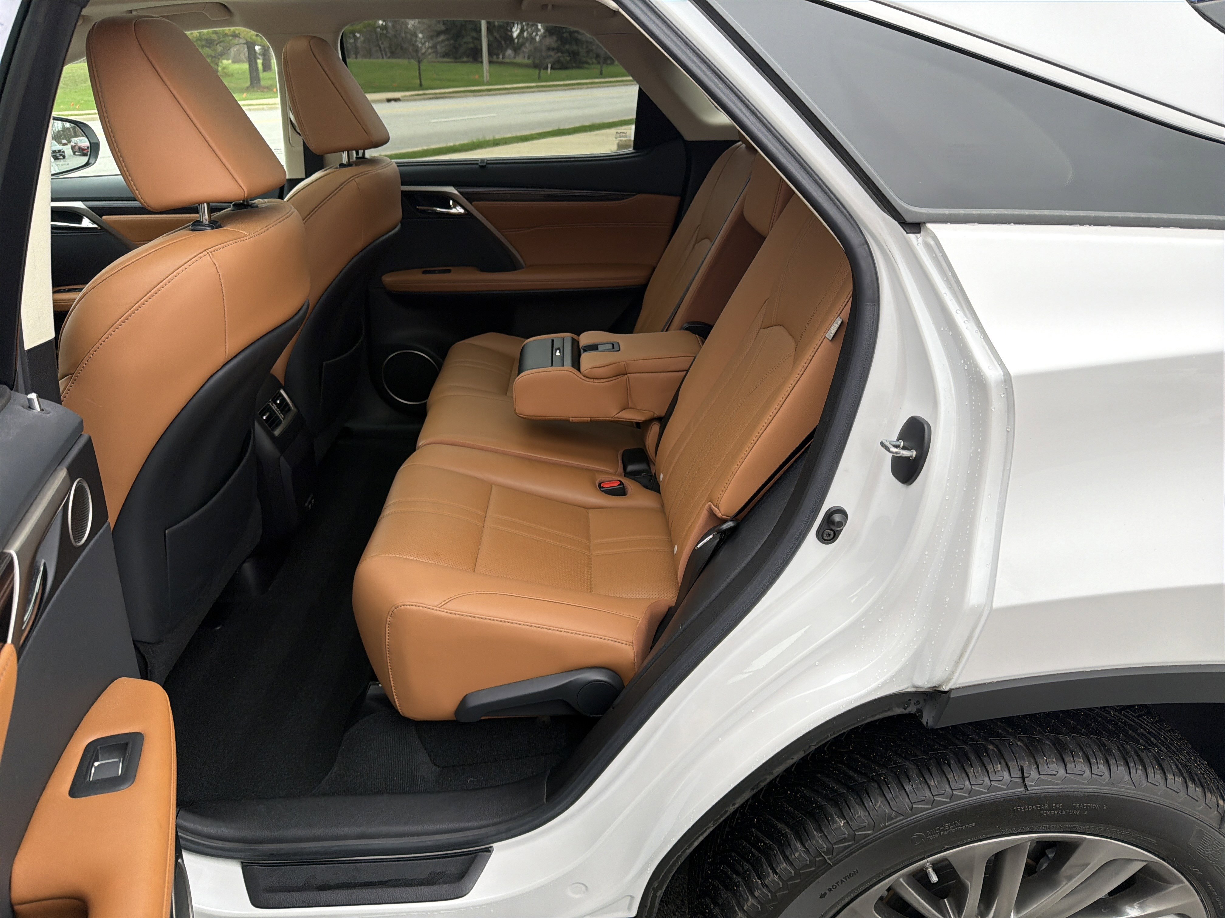 Used 2022 Lexus RX 450h AWD w/ Luxury Package image 80