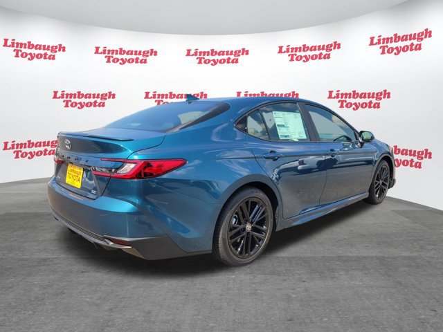 Used 2026 Toyota Camry SE image 14