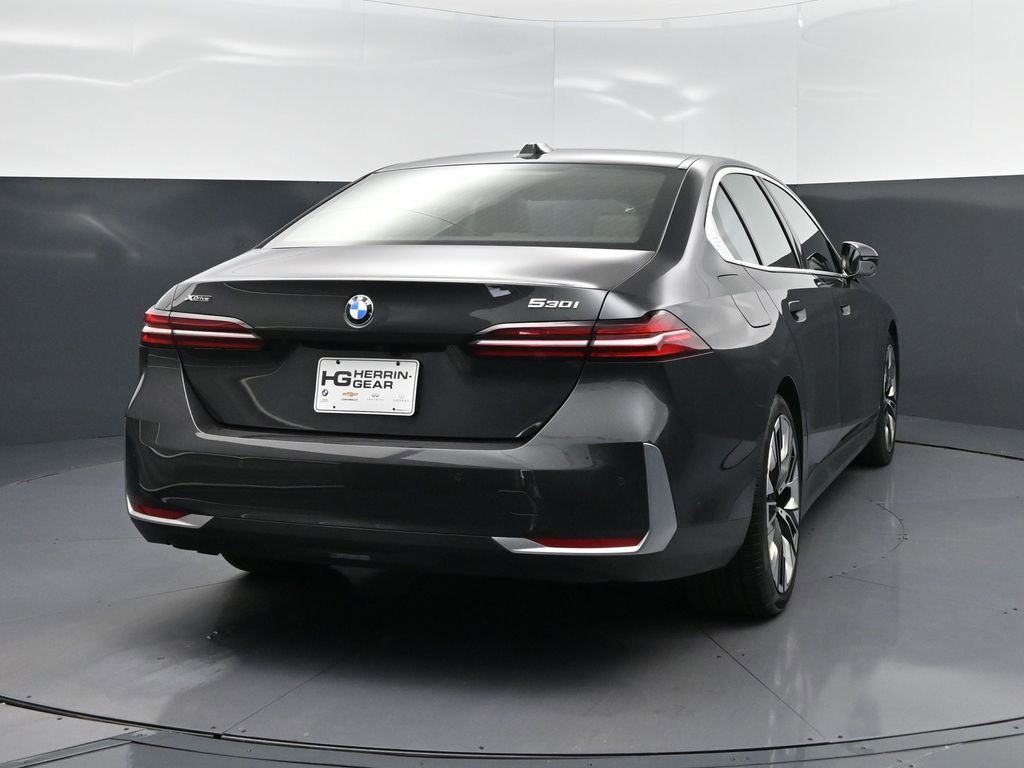 Certified 2024 BMW 530i xDrive image 7