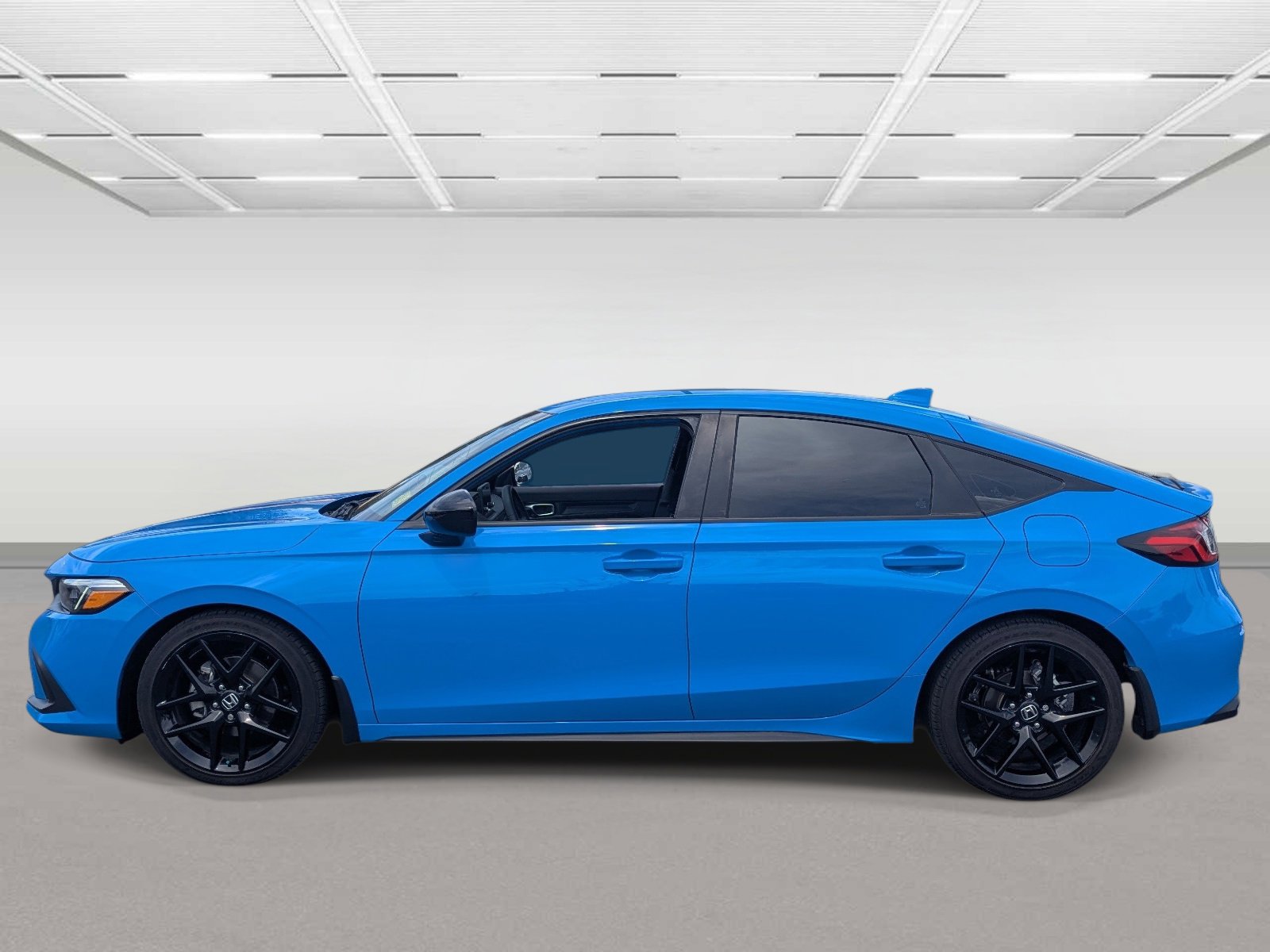 Used 2024 Honda Civic Sport image 2