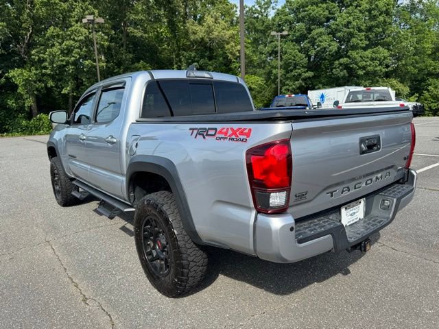 Used 2019 Toyota Tacoma TRD Off-Road AWD/4WD image 6