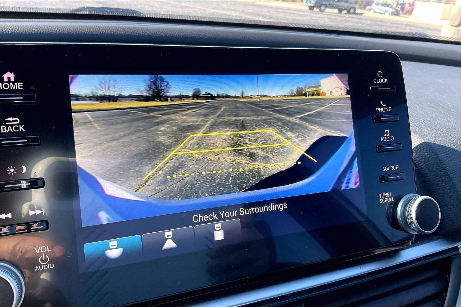 Used 2022 Honda Accord Sport image 25