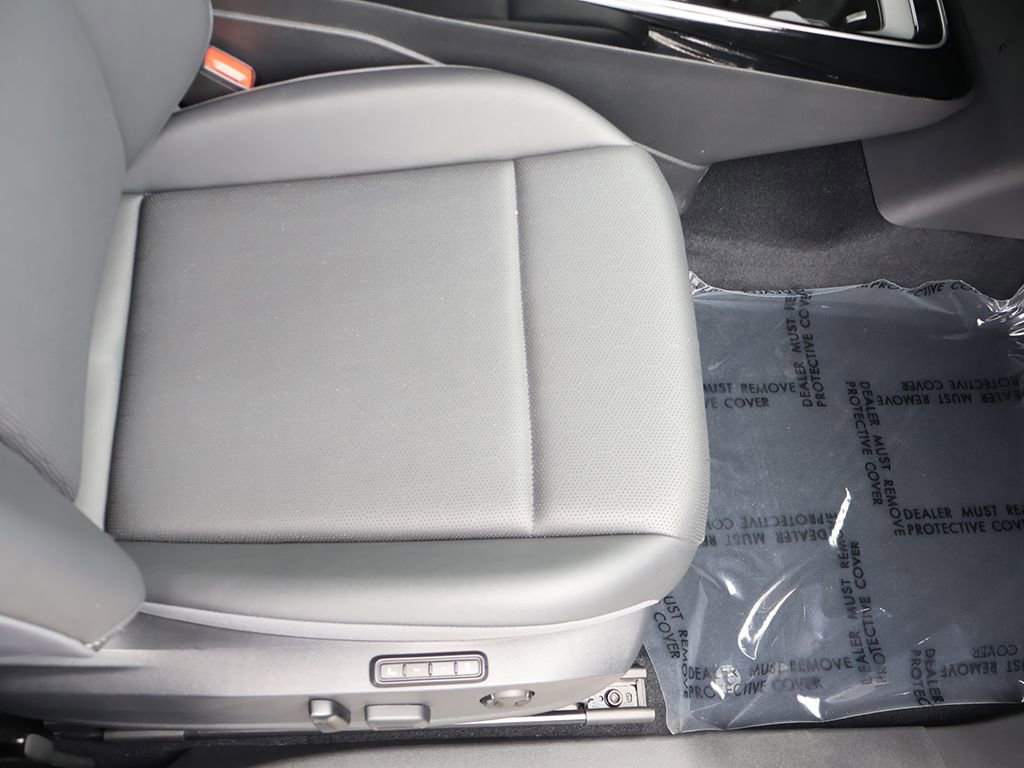 Used 2023 Volkswagen ID.4 S image 36