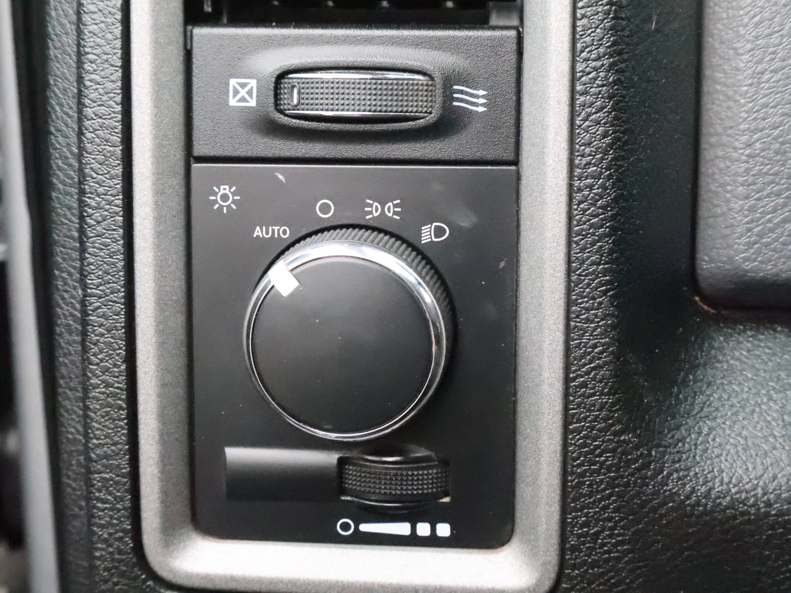 Used 2015 RAM 5500 Tradesman w/ Max Tow Package AWD/4WD image 27