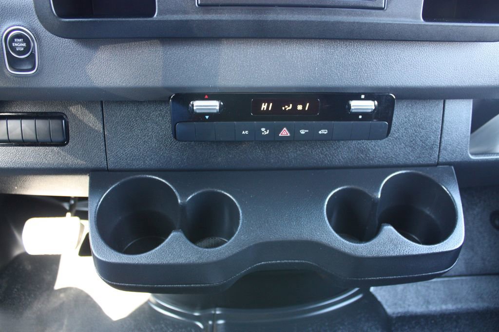 Used 2020 Mercedes-Benz Sprinter 144 Cargo image 22