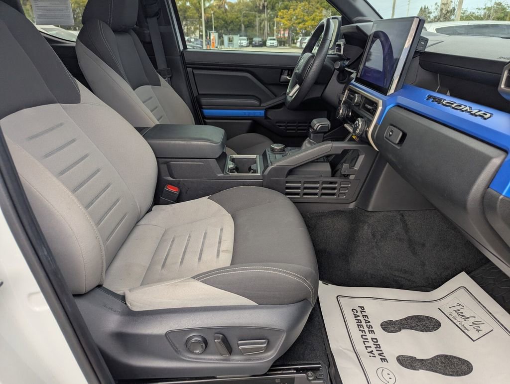 Used 2024 Toyota Tacoma TRD Sport w/ TRD Sport Upgrade Package image 10